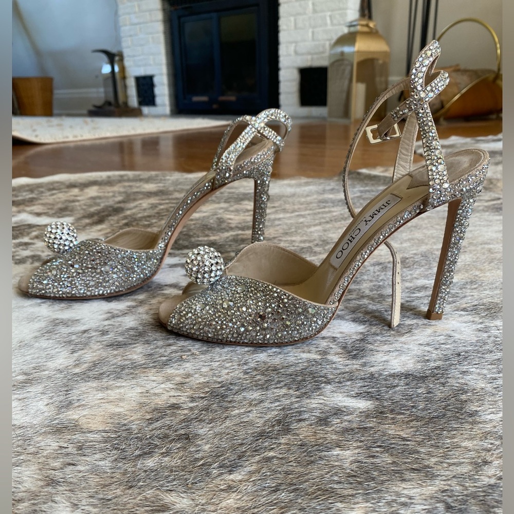 Jimmy choo Sacora 100 crystal shoes. Watch the video to see them shine!